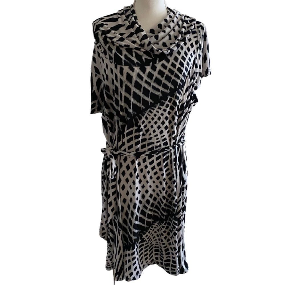 Lane Bryant Black & White Print Dress Size 18/20